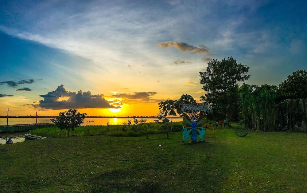 Отель On Vacation Amazon Летисия Экстерьер фото